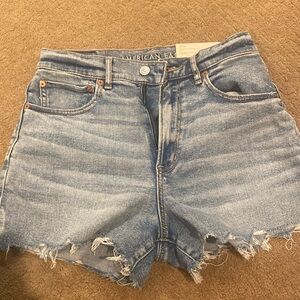 Brand new never worn American Eagle jean short size 6
